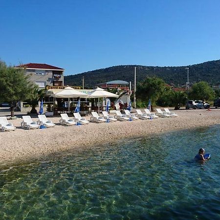 Providenca Apartman Vinišće Kültér fotó