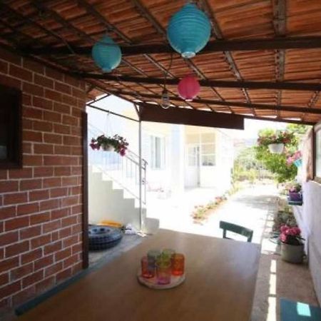 Providenca Apartman Vinišće Kültér fotó